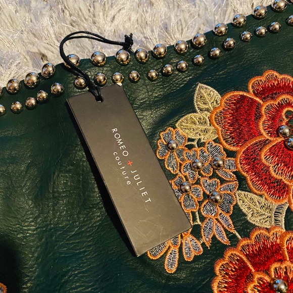 Studded leather mini skirt - Picture 7 of 7